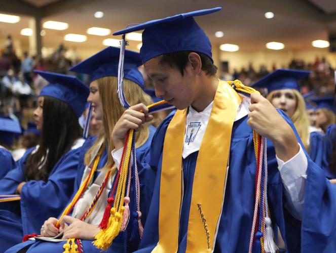 Photos 2018 Friendswood High School Commencement In Focus The