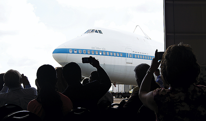 NASA, Space Center announce plans for shuttle carrier exhibit
