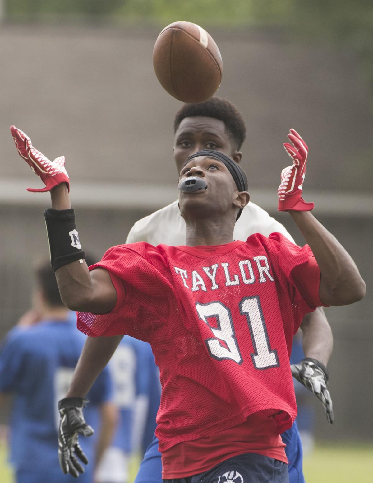 Dickinson 7on7 Tourney Raises 8 500 For M I Lewis High School