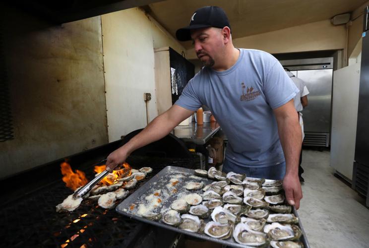 Galveston Bay oysters scarce, season may be short, shuckers warn Local News The Daily News