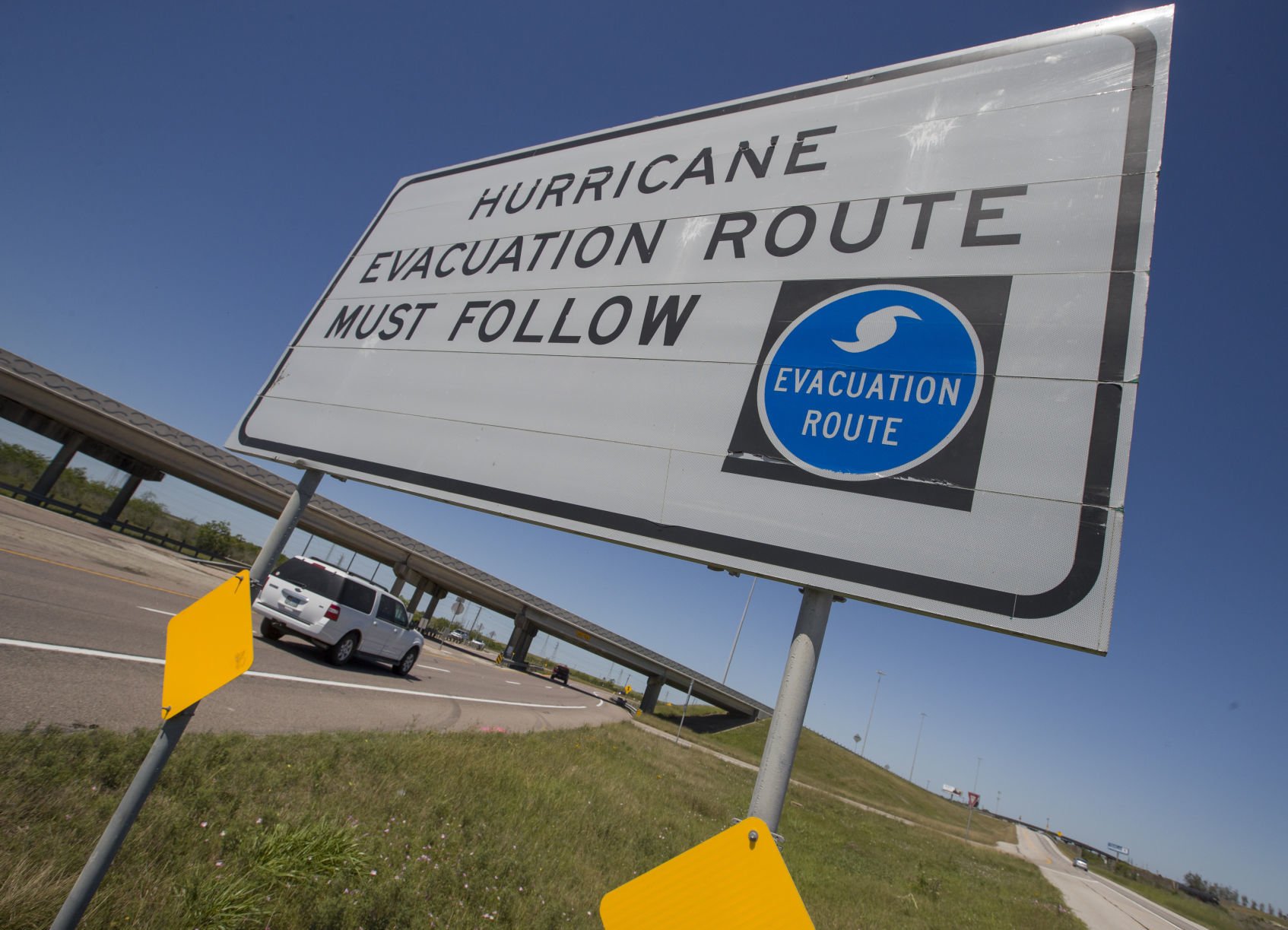 What To Know And Where To Go During An Evacuation | Hurricane Season ...