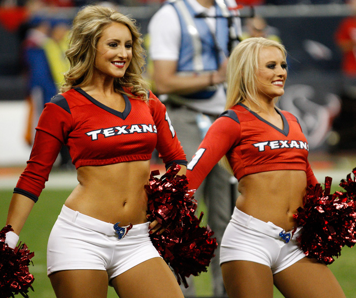 Extras Texans Cheerleaders From Galveston County In Focus The Daily News