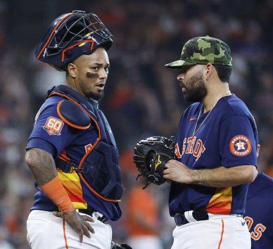 McCormick has 6 RBIs, Díaz hits RBI single in the ninth to give Astros 10-9  win over Rangers