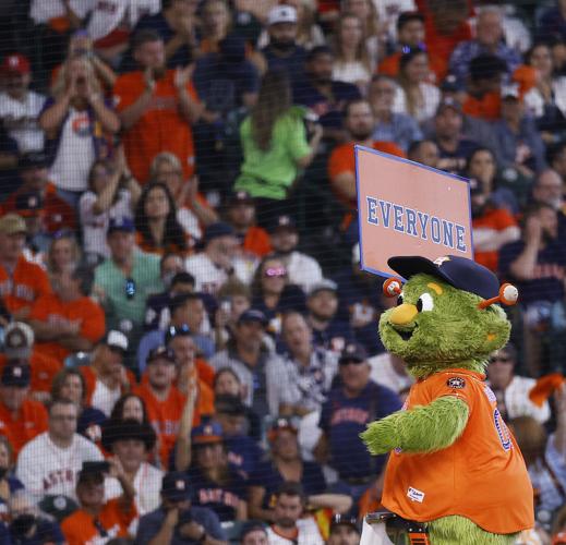 In Focus ALCS Game 2 In Focus The Daily News