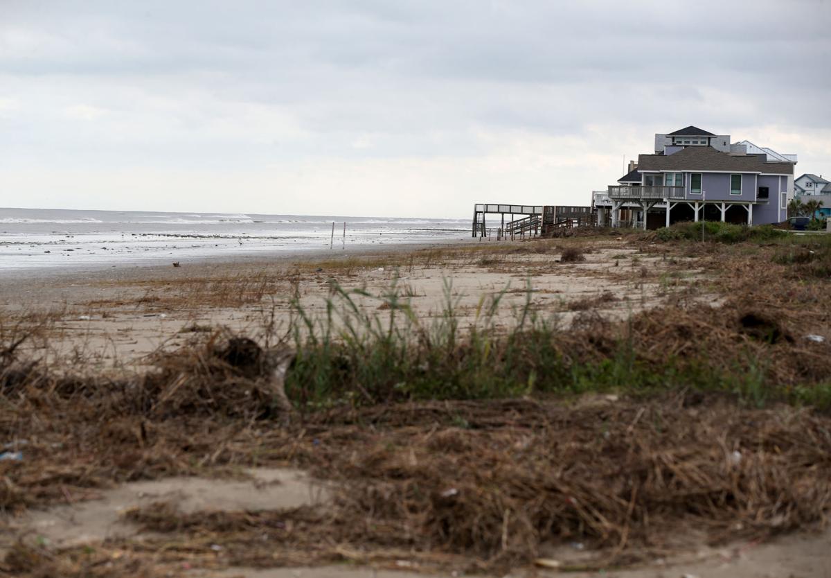 Dune damage leaves Galveston residents to untangle repair regulation ...