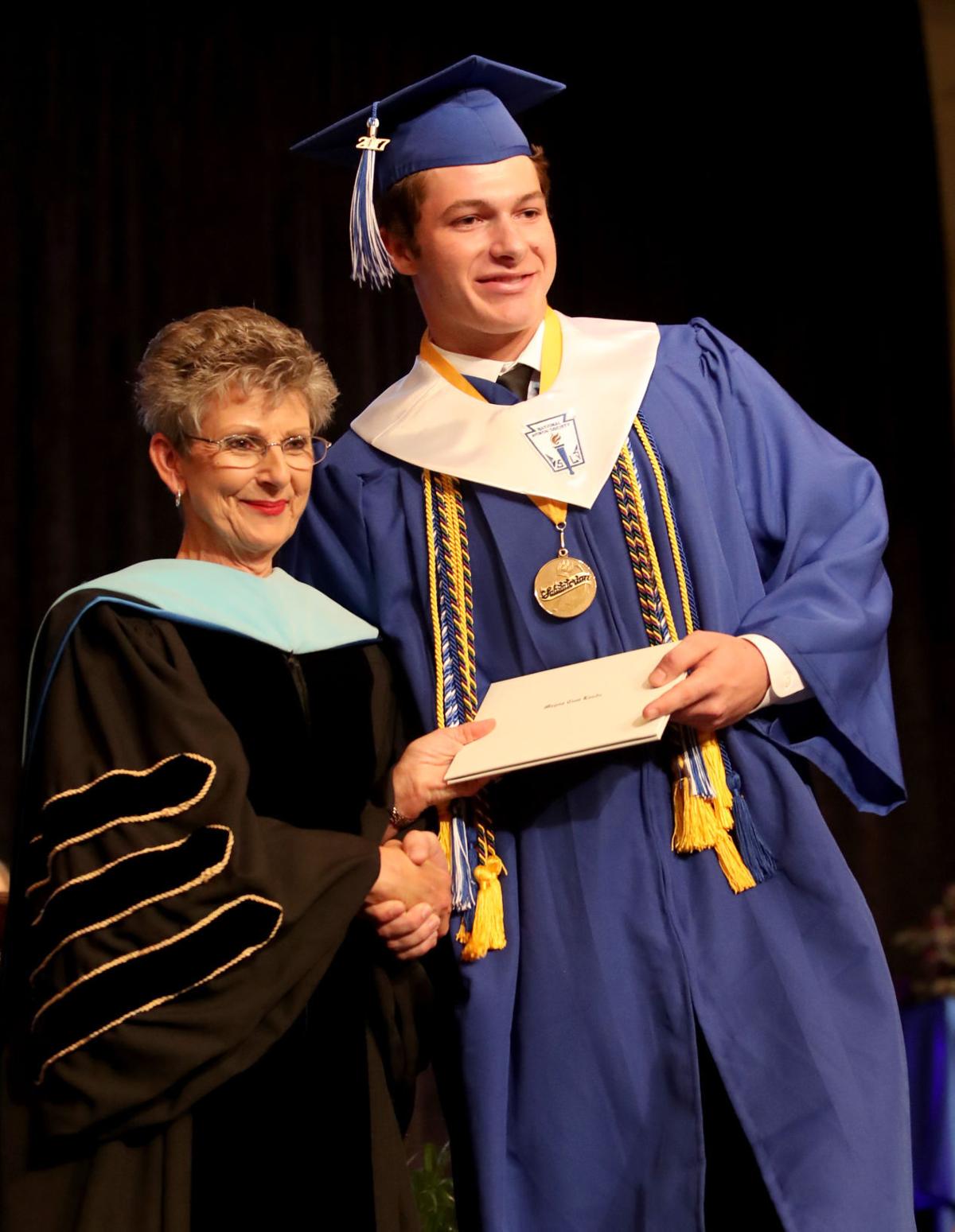 Dickinson High School's 2017 Commencement