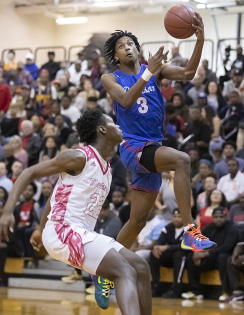 Dickinson Grinds Out Area Round Victory Over North Shore High
