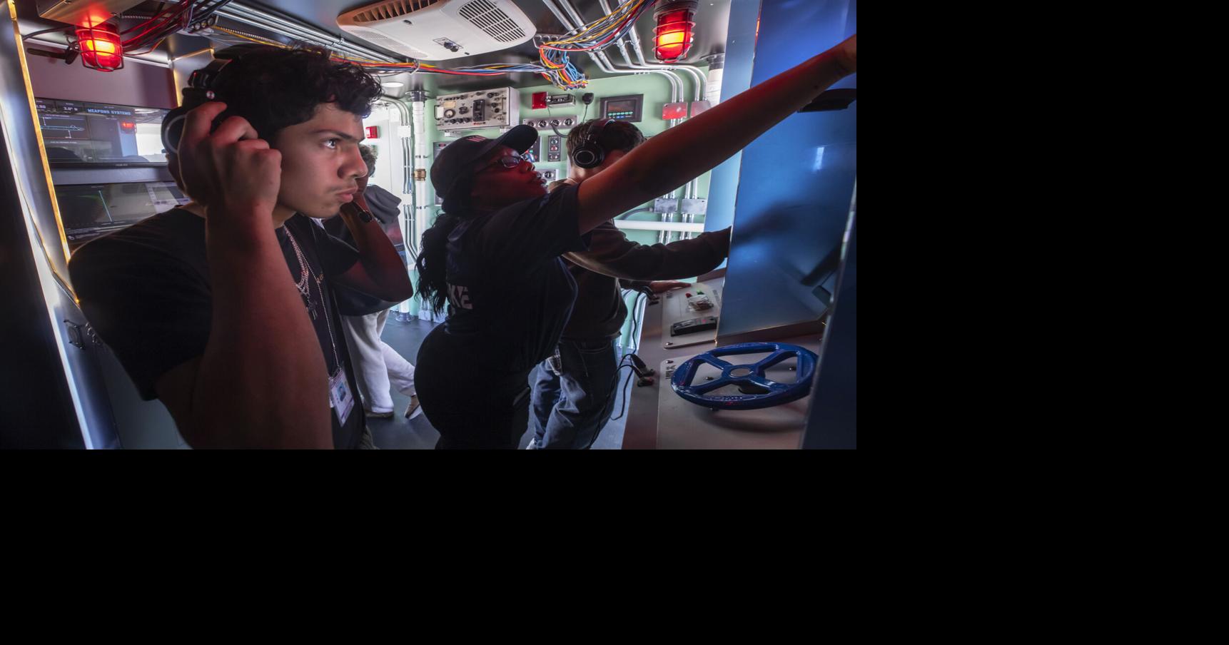 Navy program promotes STEM military careers to Galveston students ...