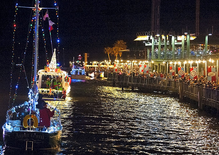 Kemah Christmas Boat Parade 2026