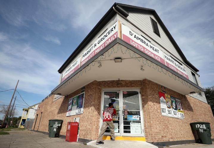 Galveston boosting police presence after robbery spike Local News