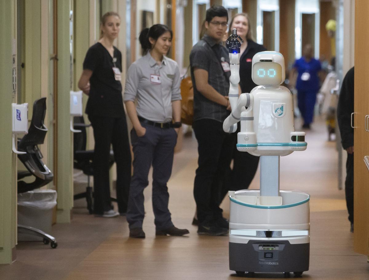 Medical assistant robot rolls into UTMB for testing Local News The Daily News