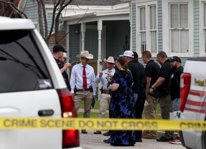 Galveston officers shot, killed knife-wielding assault suspect, police