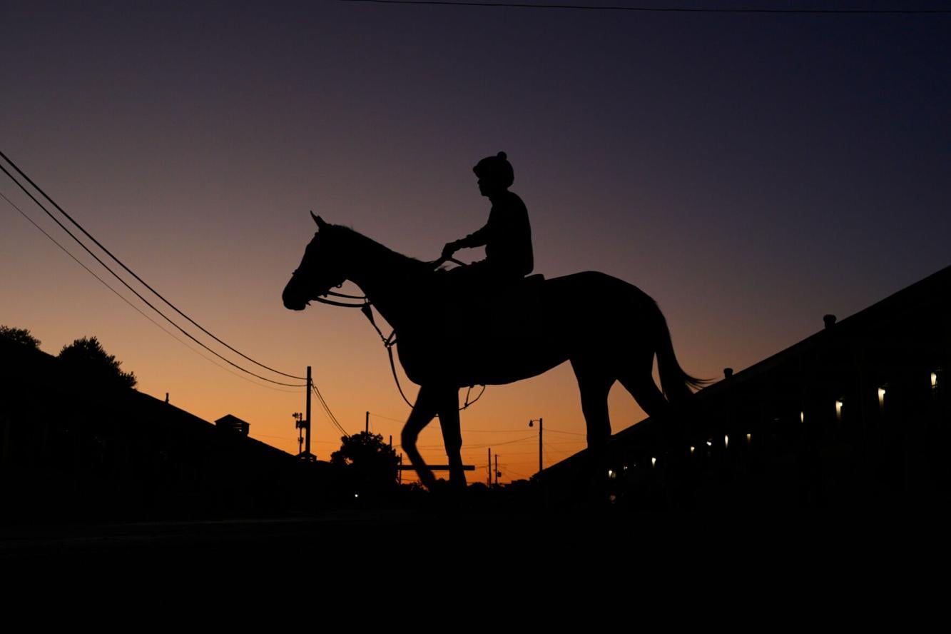 APTOPIX Kentucky Derby Horse Racing | Sports | The Daily News