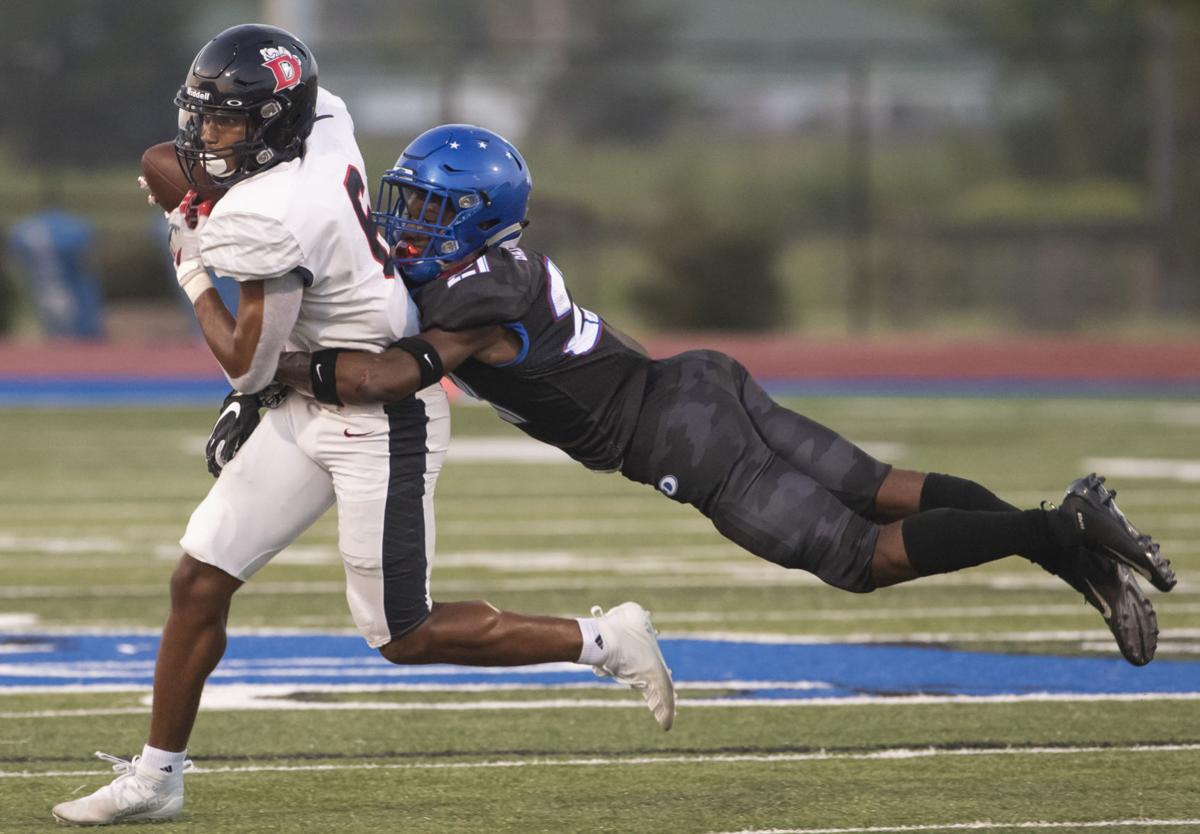 Photos Dickinson vs Dawson High School Football In Focus The Daily