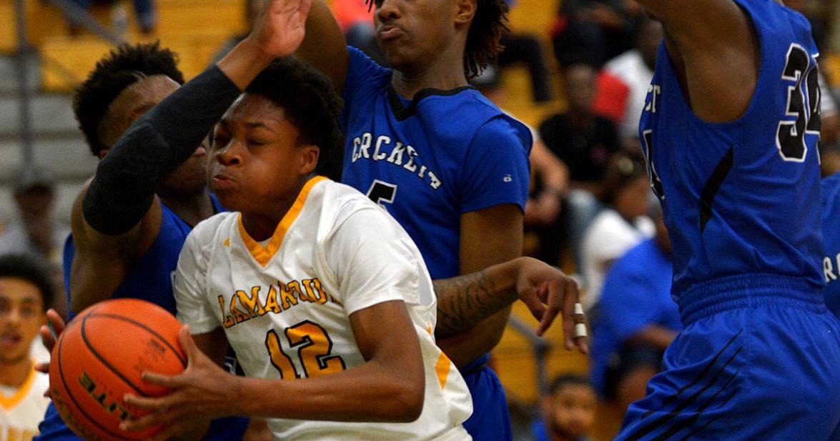 La Marque boys meet Buna in playoff basketball game featuring two state