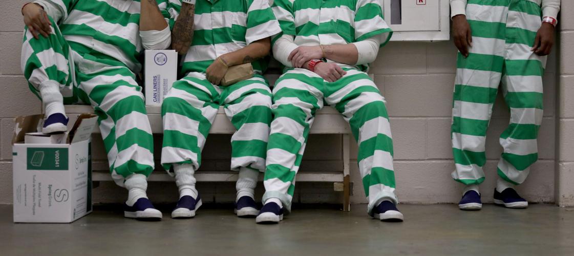 Galveston County Sheriff changes inmate uniforms to pink Local News