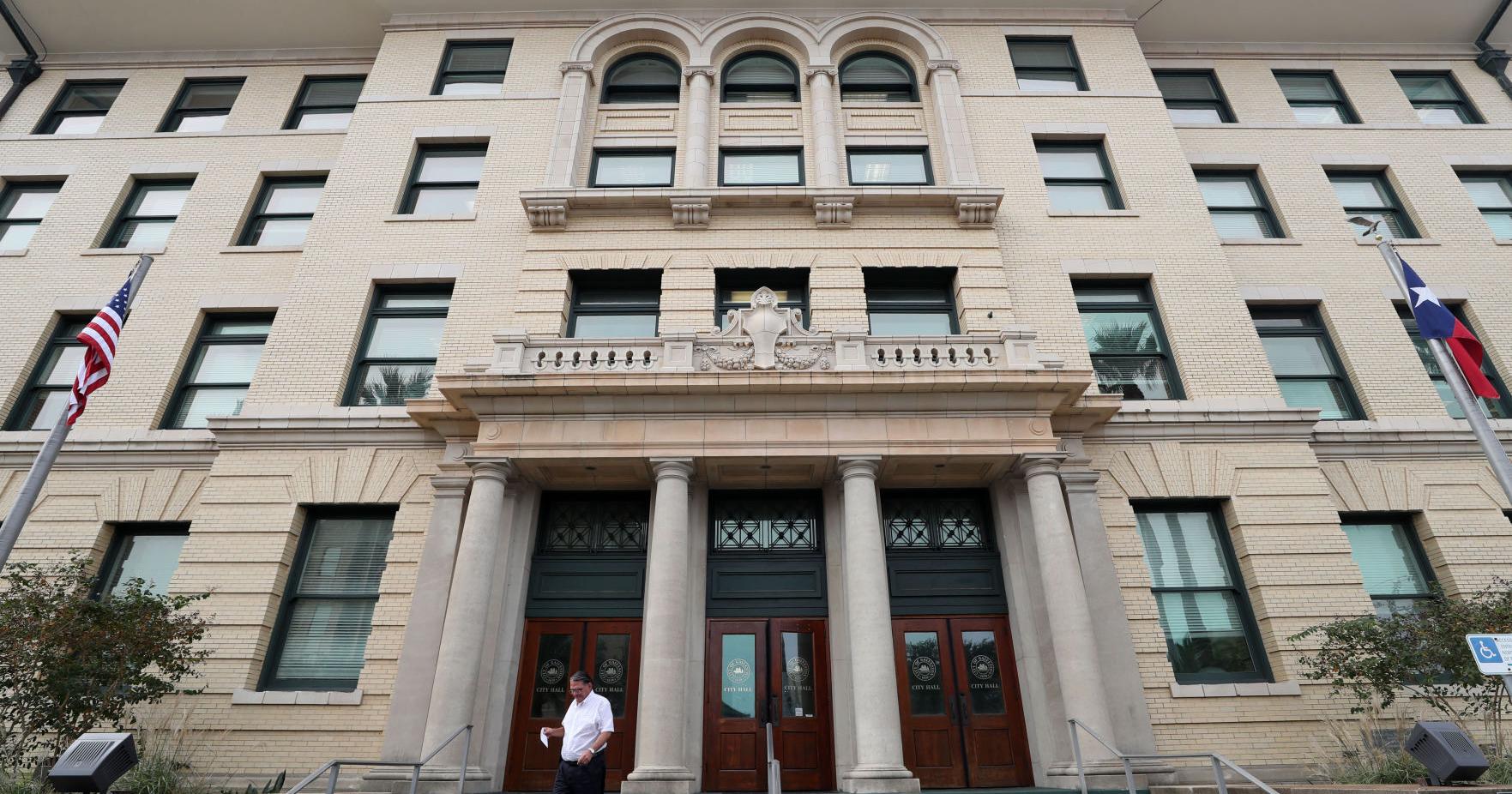 Galveston city council approves $1.5M for city hall improvements - Vimarsana News
