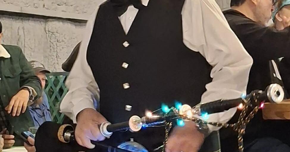 Seaside Scenes: Downtown Galveston brewery rings in New Year with Irish theme