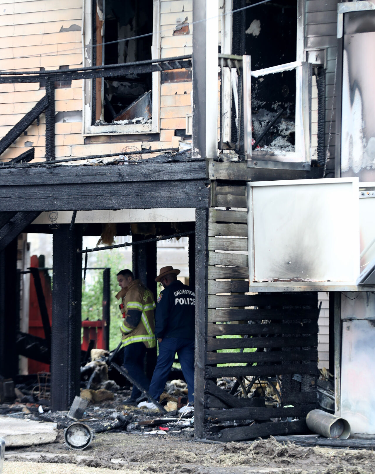 Arsonist Caused Fatal Fire On 39th Street, Galveston Police Say | Local ...