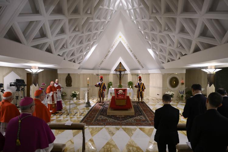 Catholic faithful pay their final respects to Pope Francis as public