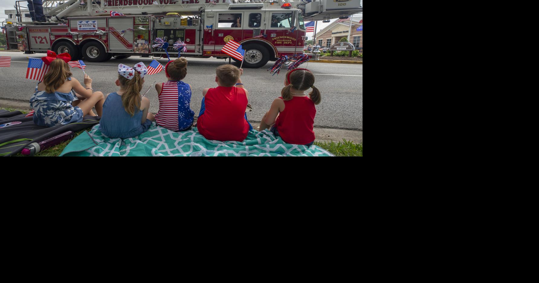 Friendswood Fourth of July Parade Local News The Daily News