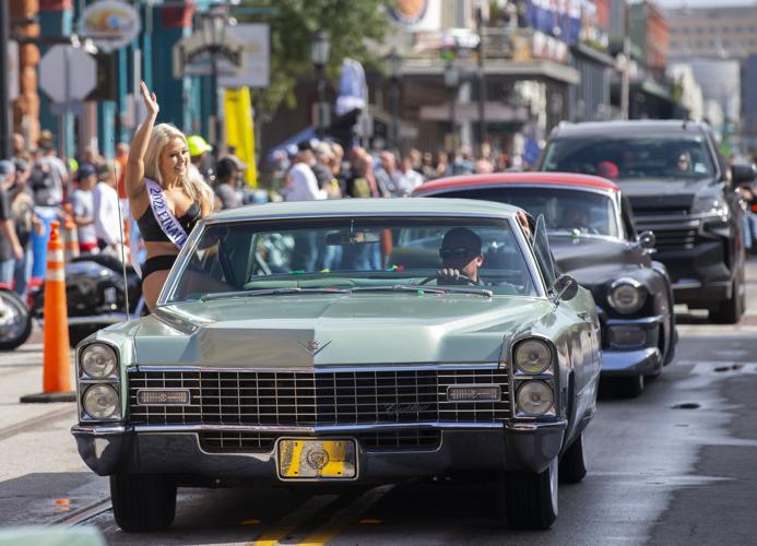 Lone Star Rally revs up with big crowds and fair weather in Galveston