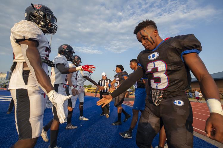 Photos Dickinson vs Dawson High School Football In Focus The Daily