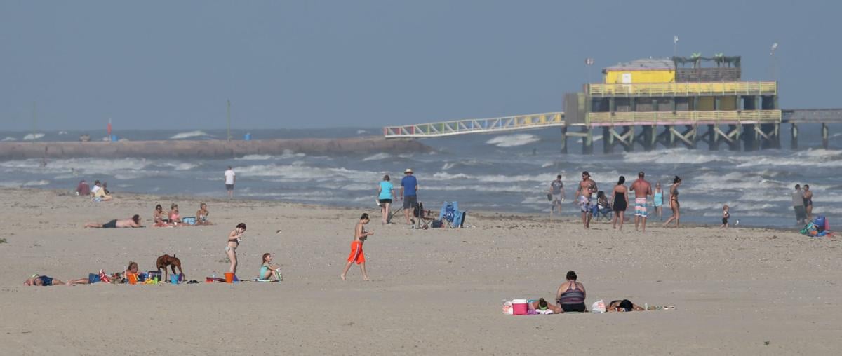 As Day Trippers Continue To Flock To Island Galveston Closes