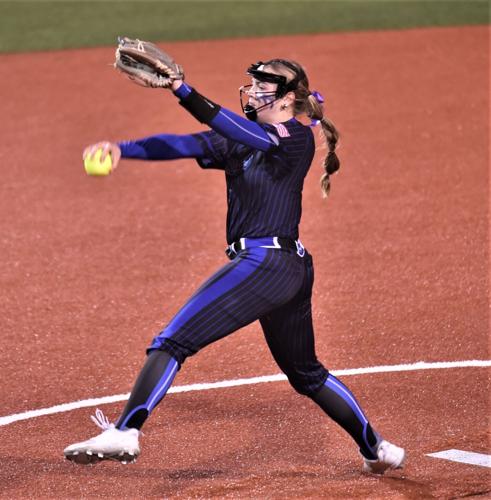 friendswood Friendswood fends off La Porte rally to win 20-5A opener | High School  Sports | The Daily News