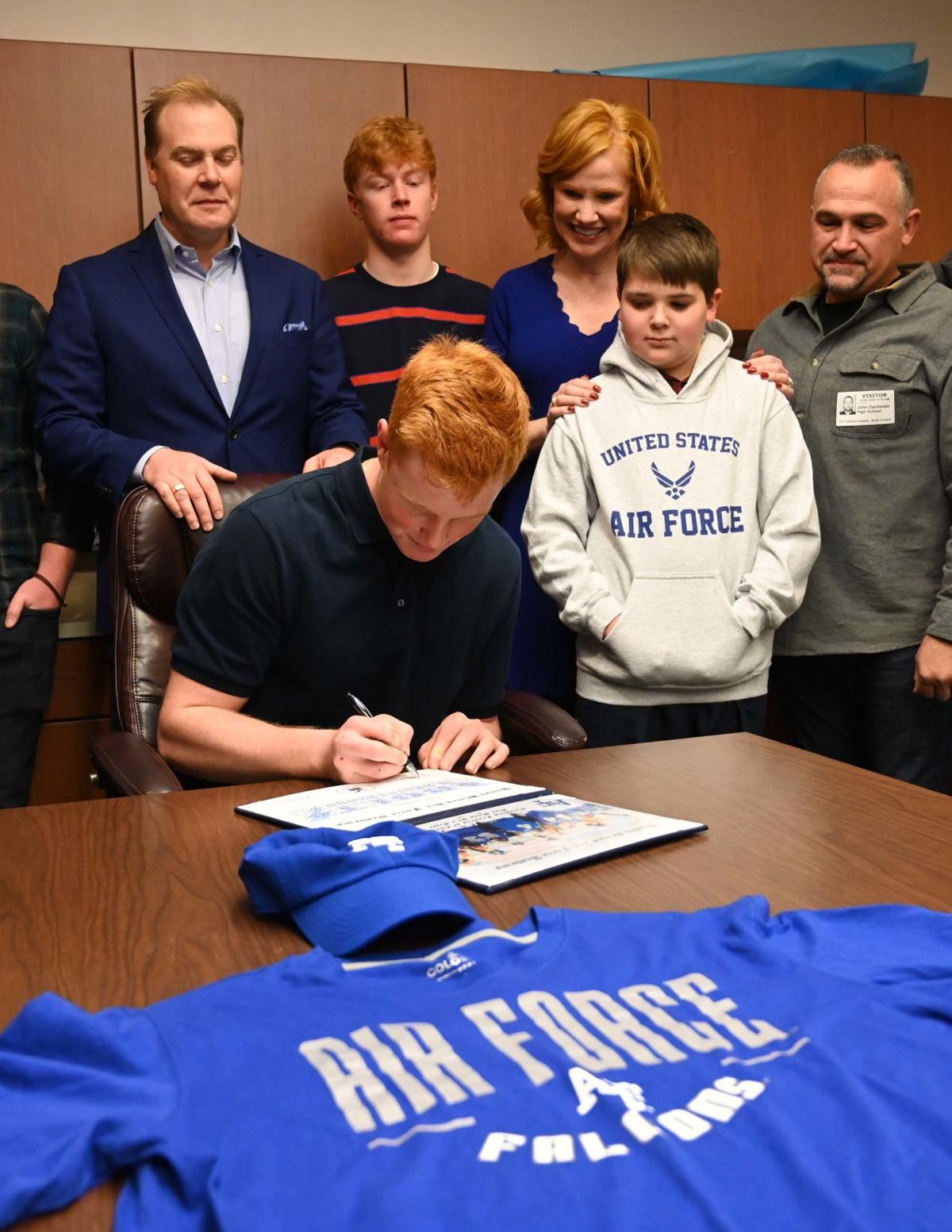 020620-s-signings 02.JPG