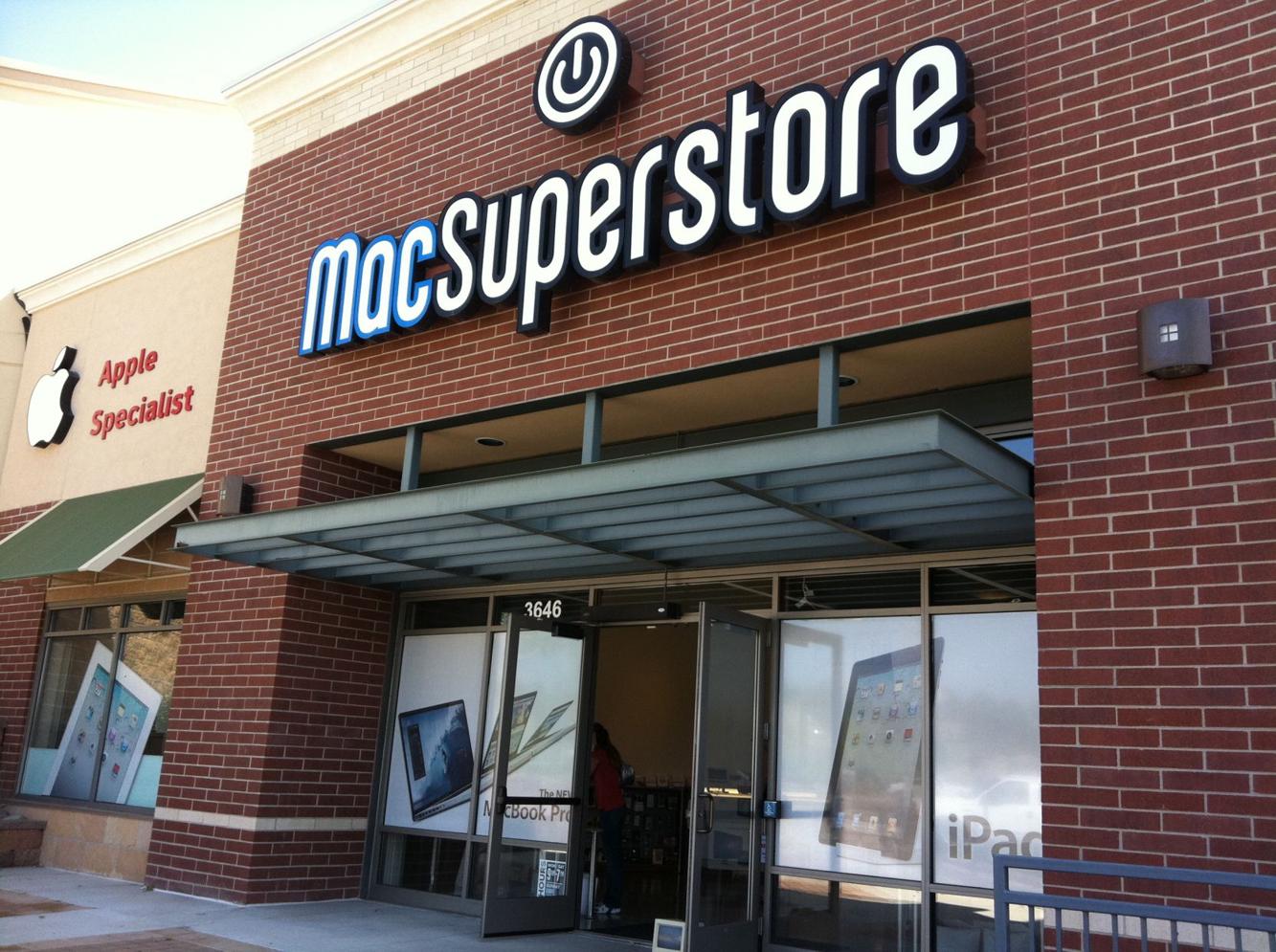 MacSuperstore moving from First & Main to University