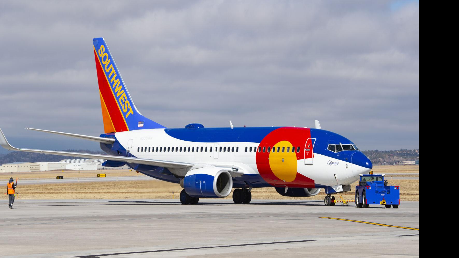 Colorado Springs Airport offering usual holiday parking deal ...