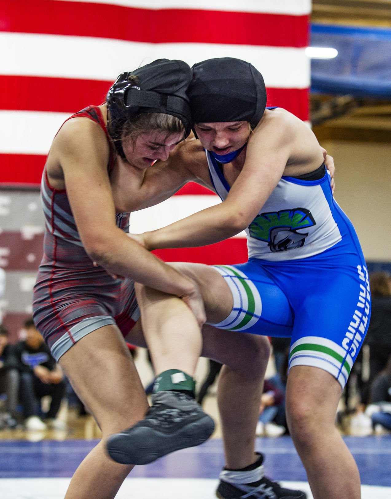 girls wrestling