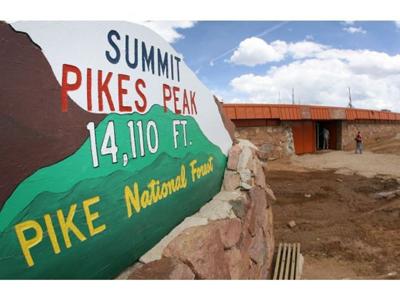 Body Found In Burning Vehicle On Pikes Peak Highway Colorado Springs News Gazette Com