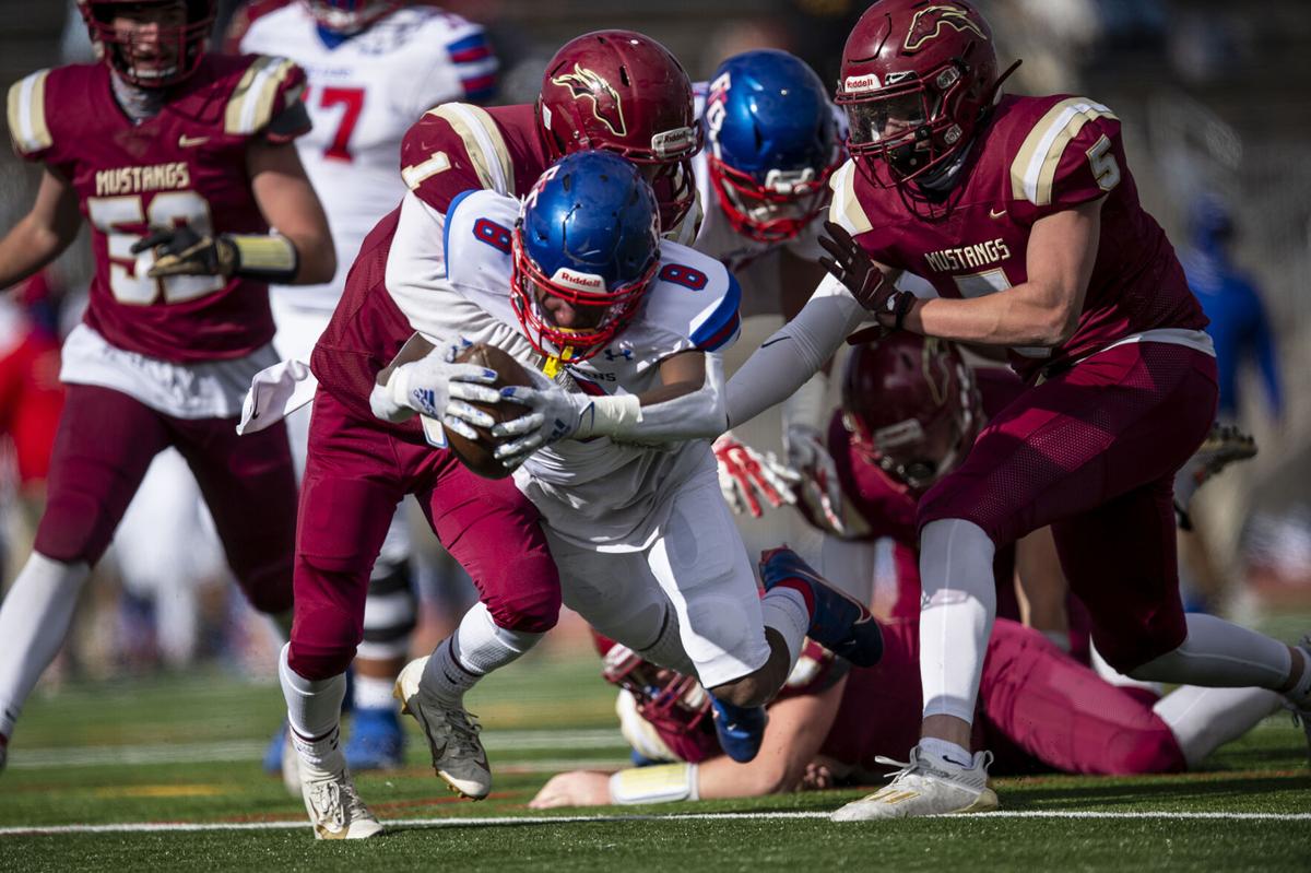112220-s-fountainfortcarsonfb 03.jpg