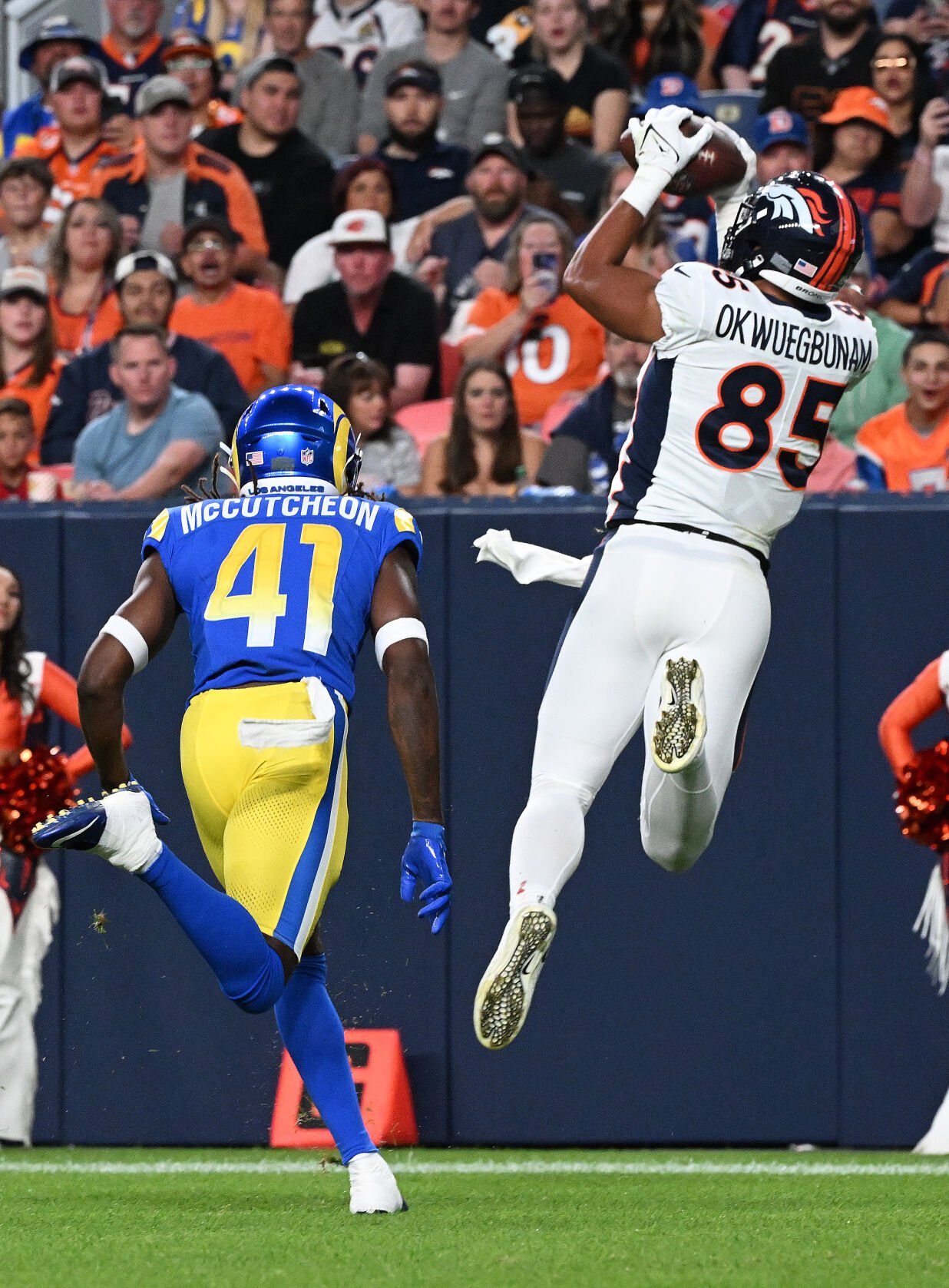 Denver Broncos linebacker Drew Sanders (41) runs against the Los