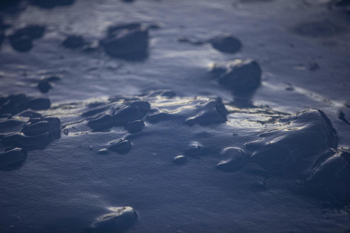12xx20-news-icecastles 14.jpg