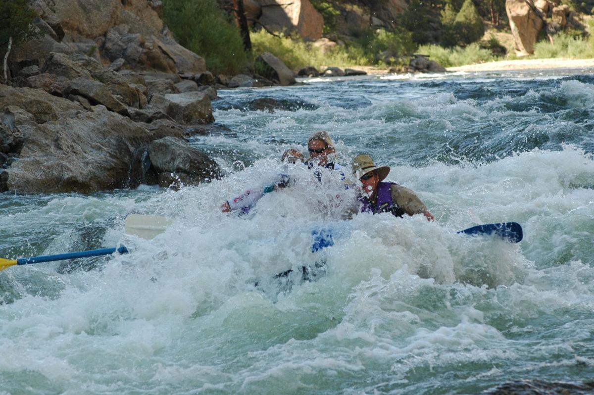 Colorado woman dies after falling from raft in Arkansas River