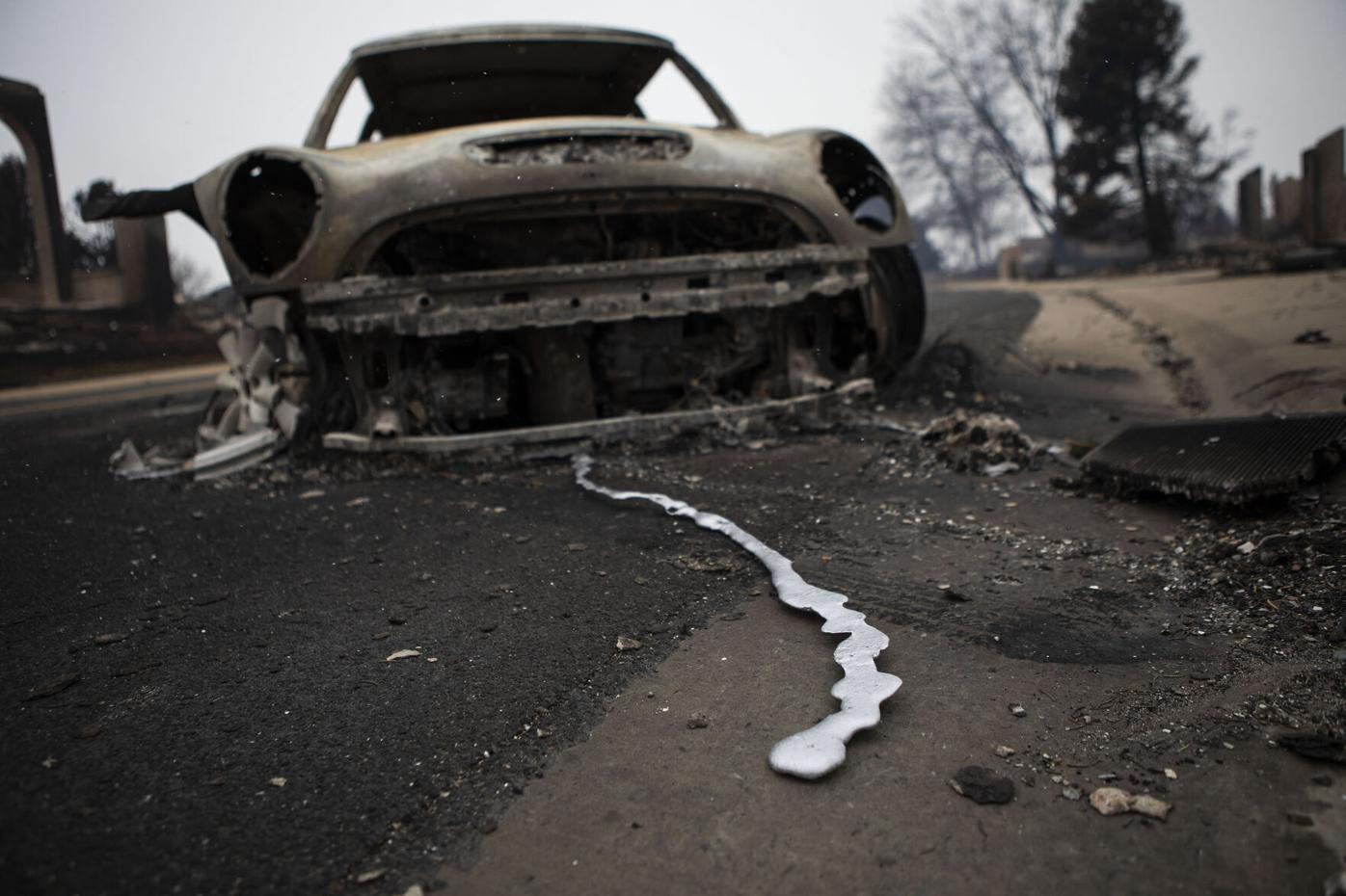 010122-news-LouisvilleFires03.JPG
