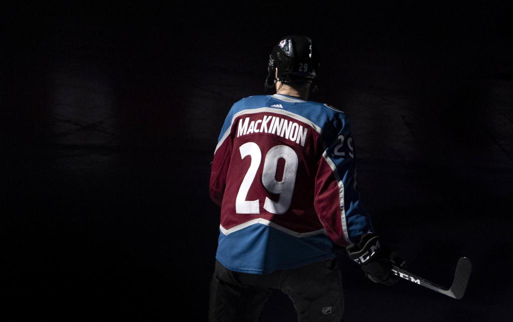 Avalanche announce Stadium Series, unveil jersey —