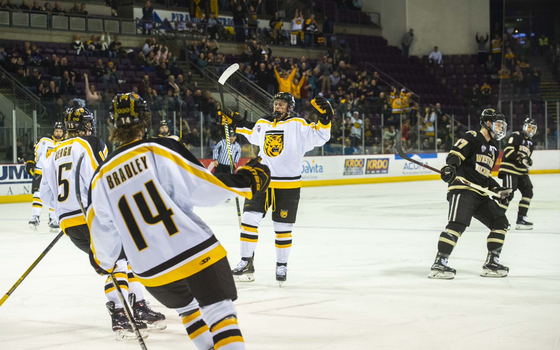 Colorado College Hockey Notebook Full Schedule Released Roster Colorado College Hockey Notebook Full Schedule Released Roster