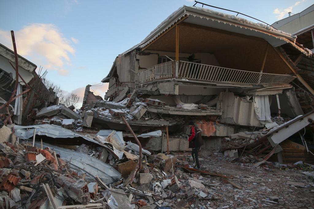 Turkey, Syria earthquake: Where in Colorado to donate funds, items to help  those affected, Colorado News