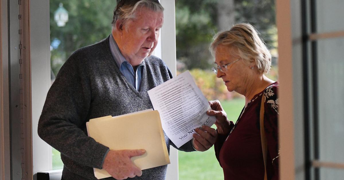 Colorado congress members distance themselves from S&L crisis with cash | A LOOK BACK