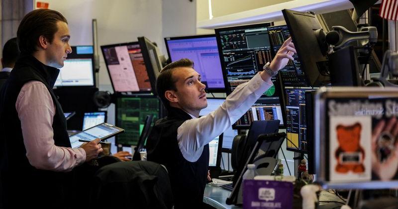 S&P 500, Nasdaq slip as investors eye trade talks; Delta Air soars