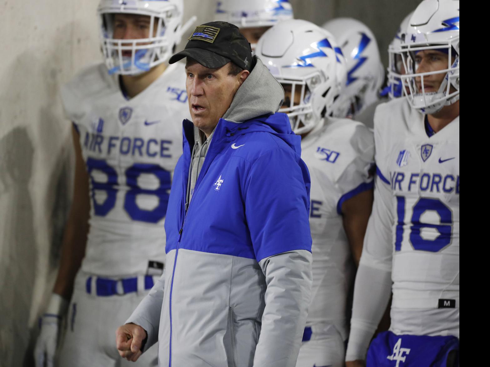 air-force-football-team-unfazed-by-rumors-of-coach-troy-calhoun-s-interview-for-colorado-job-sports-gazette-com