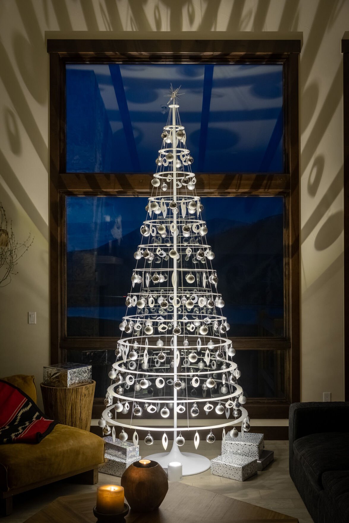 Colorado man makes futuristic, minimalist Christmas trees inspired by grandfather's 60's design