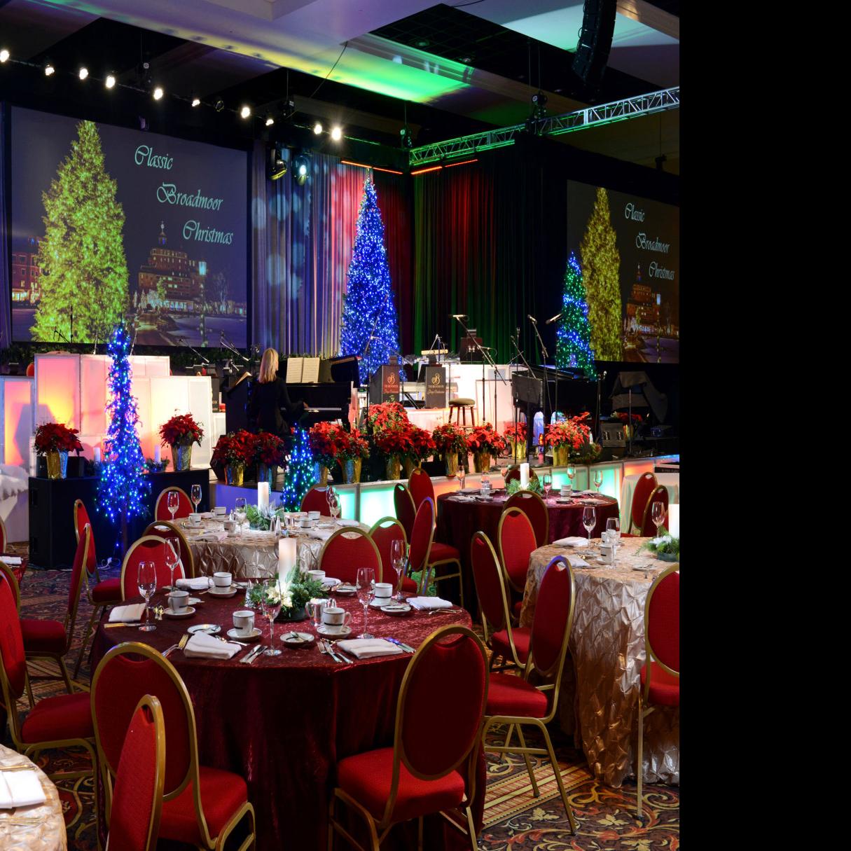 Christmas 2022 Broadmoor A Peek Inside The Broadmoor: Winter Lights At Seven Falls And The Broadmoor  Holiday Show | Cheyenne Edition | Gazette.com