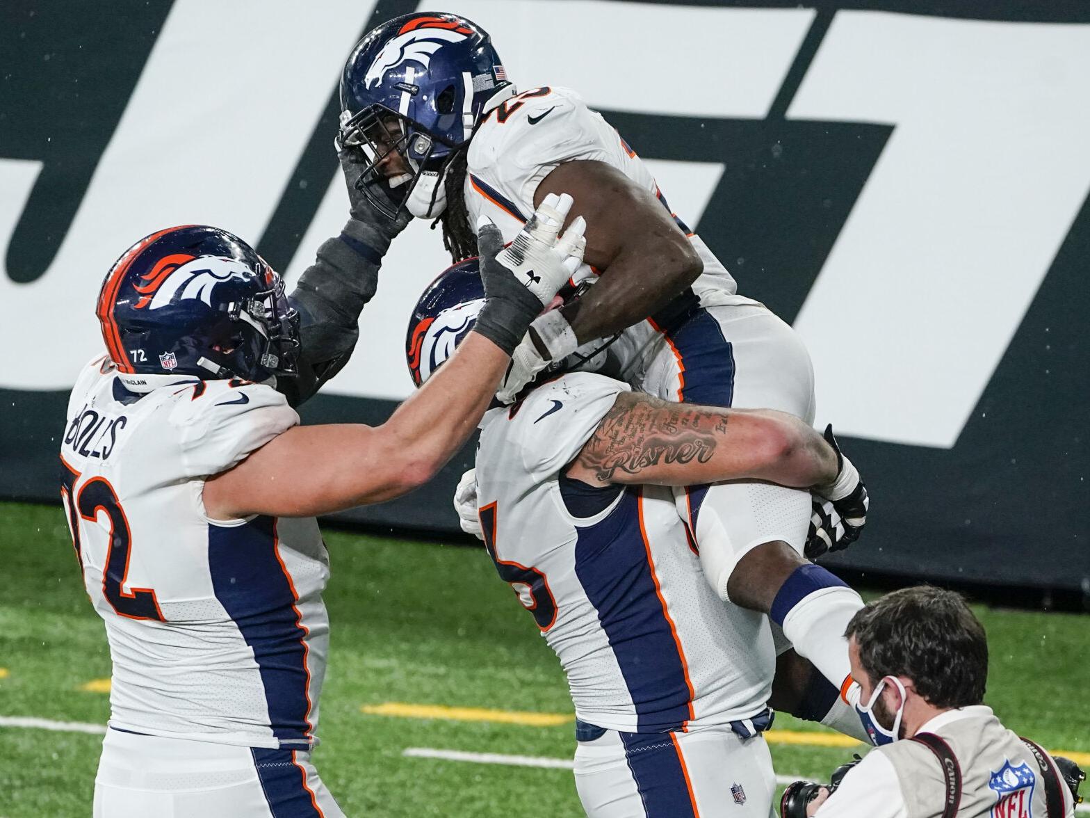 Denver Broncos: Melvin Gordon praises team's fans