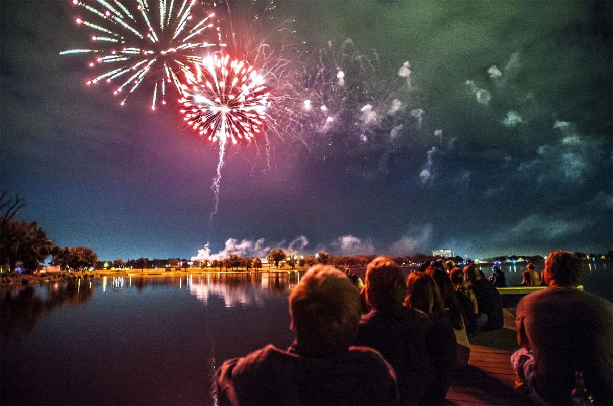 philharmonic-fireworks-fill-memorial-park-for-fourth-of-july