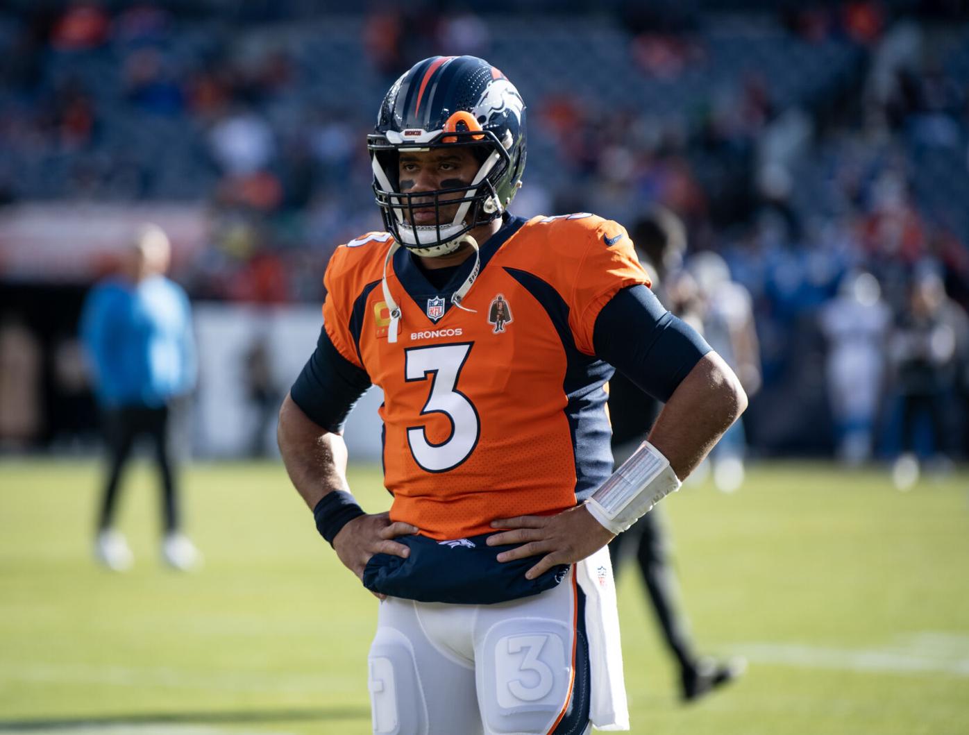 Broncos defeat Chargers 31-28 in season finale